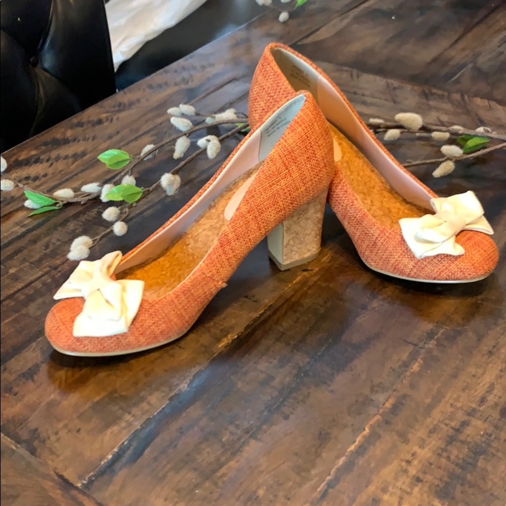 Orange closed toe shoe